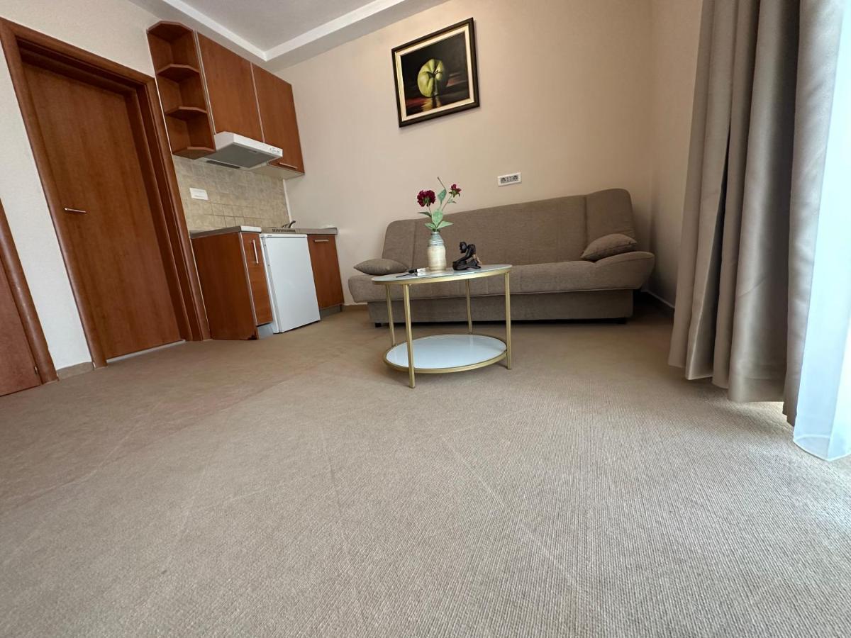 Vila Danica Tivat Exterior foto