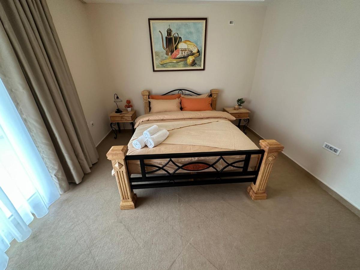 Vila Danica Tivat Exterior foto