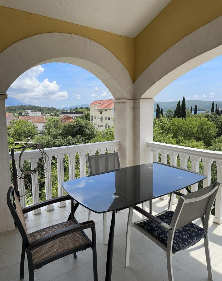 Vila Danica Tivat Exterior foto