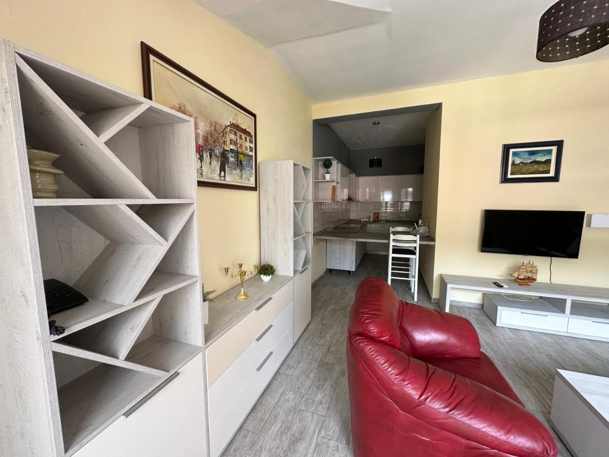 Vila Danica Tivat Exterior foto