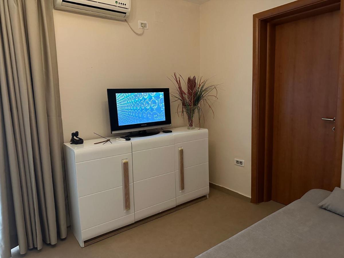 Vila Danica Tivat Exterior foto
