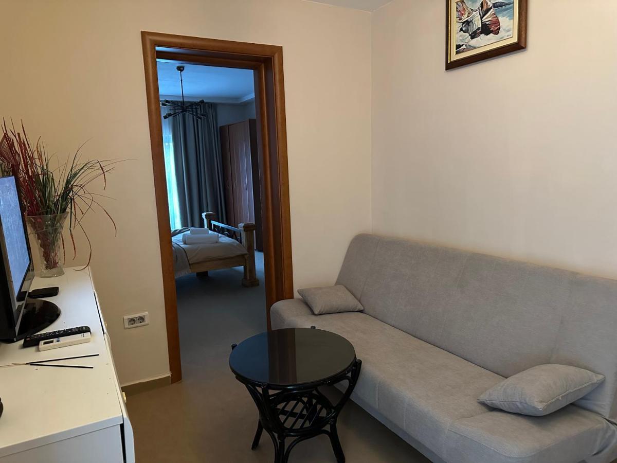 Vila Danica Tivat Exterior foto